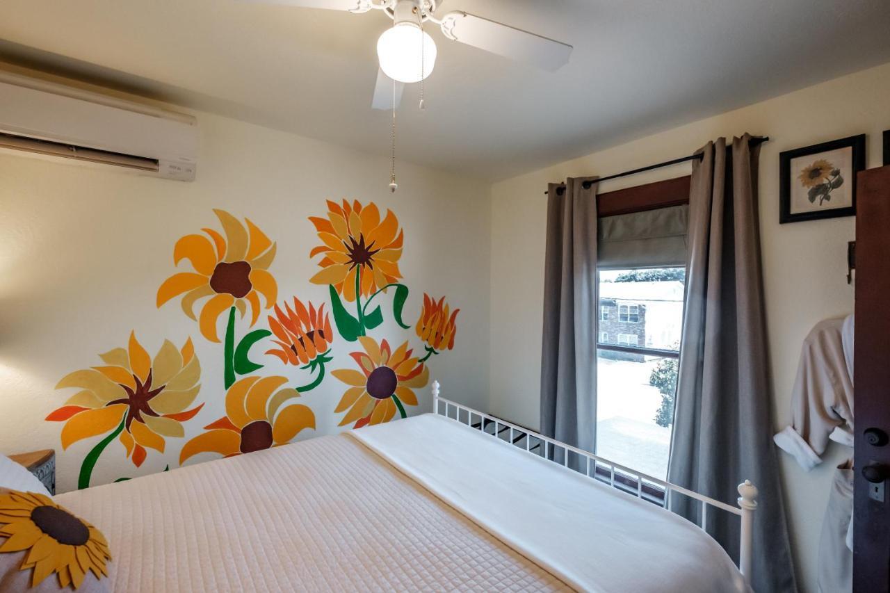 Mamere'S Guest House Monmouth Exterior foto